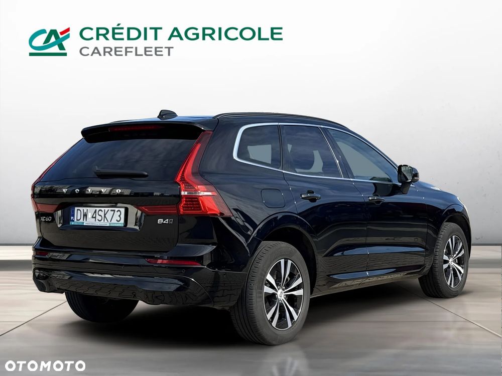 Volvo XC 60 B4 D AWD Momentum Pro - 5