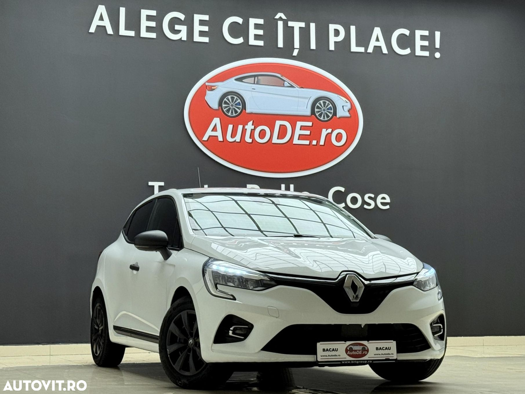 Renault Clio - 2