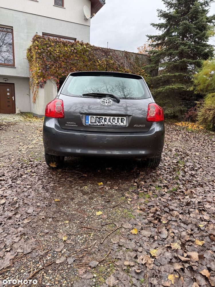 Toyota Auris - 3