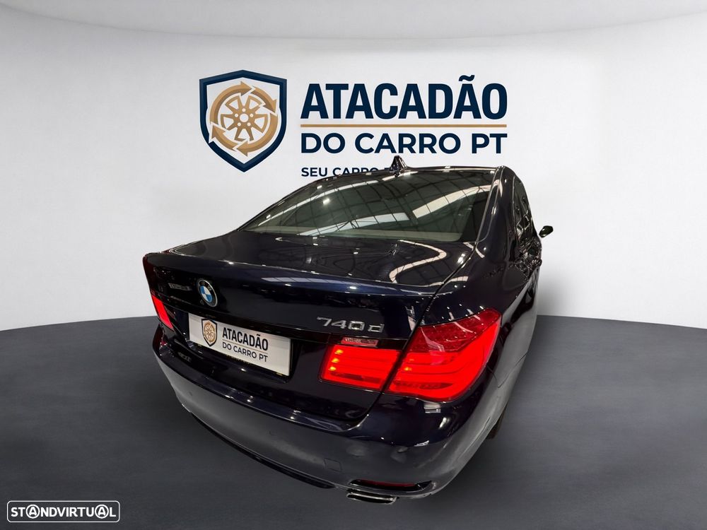 BMW 740 — fotografia 32