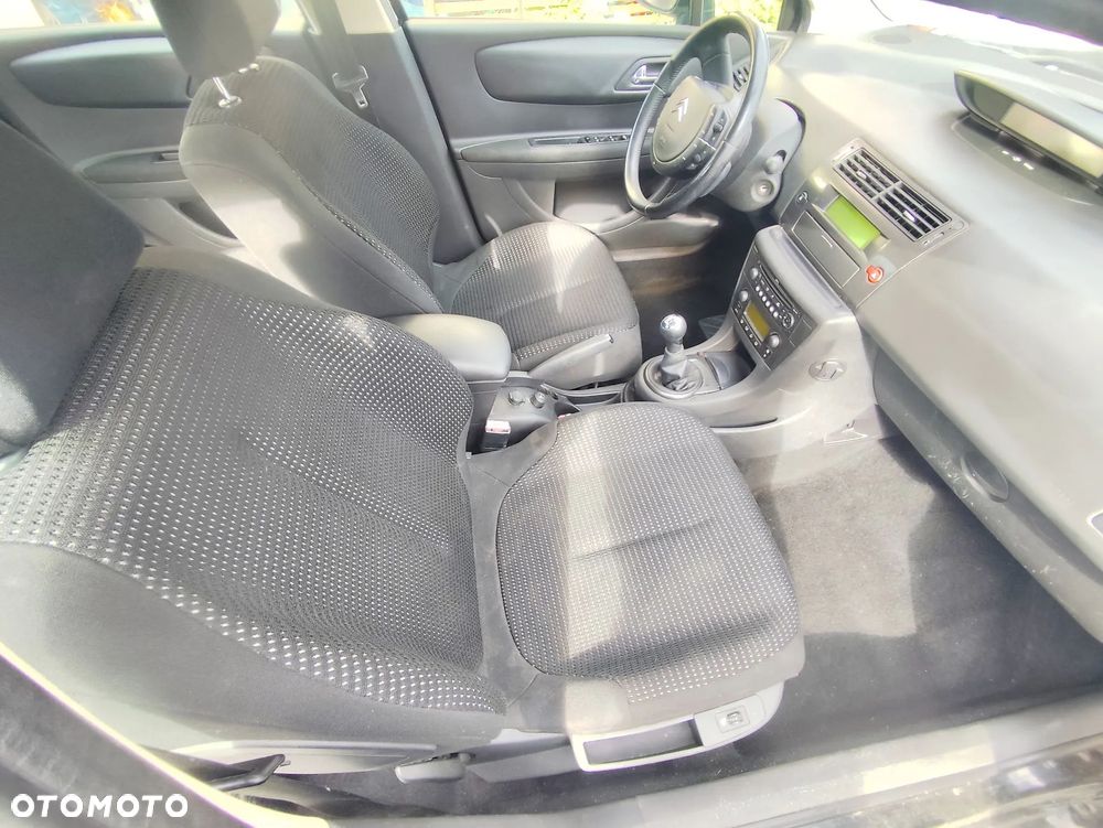 Citroën C4 - 7