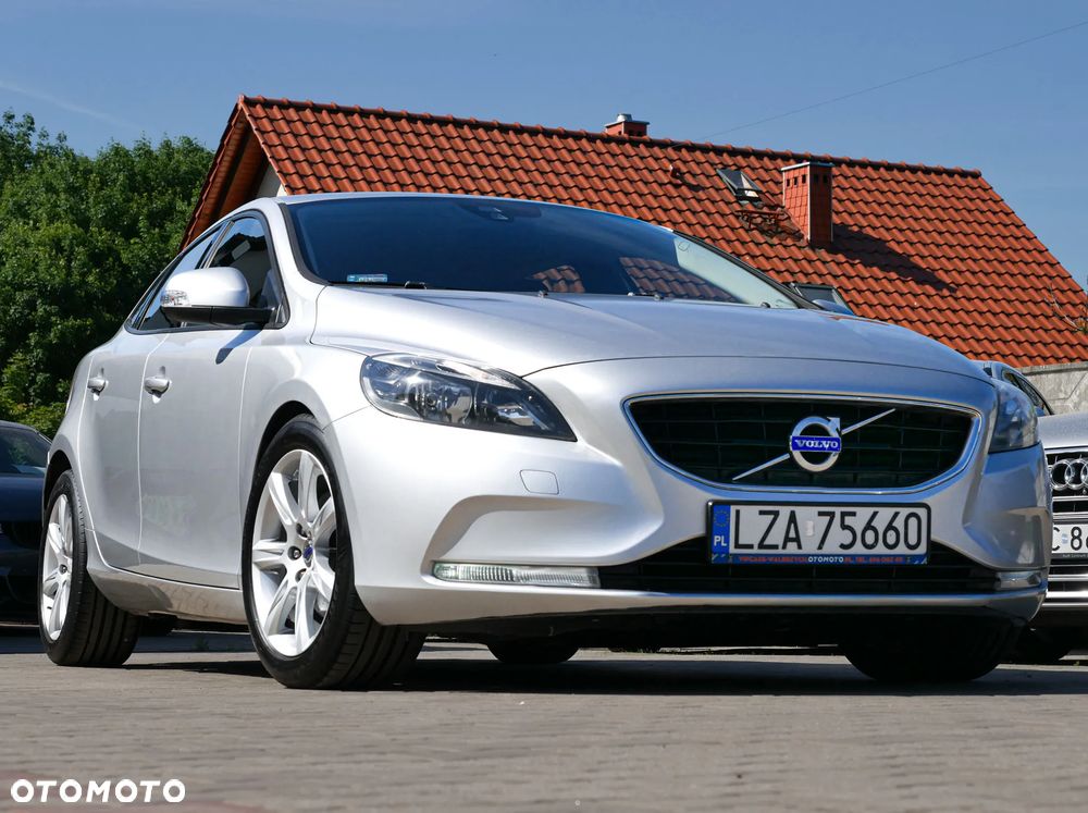 Volvo V40 D2 Powershift Momentum - 5