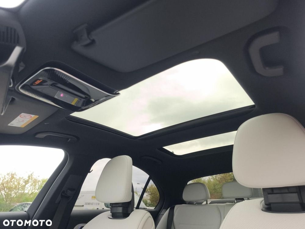 Mercedes-Benz Klasa C - 12