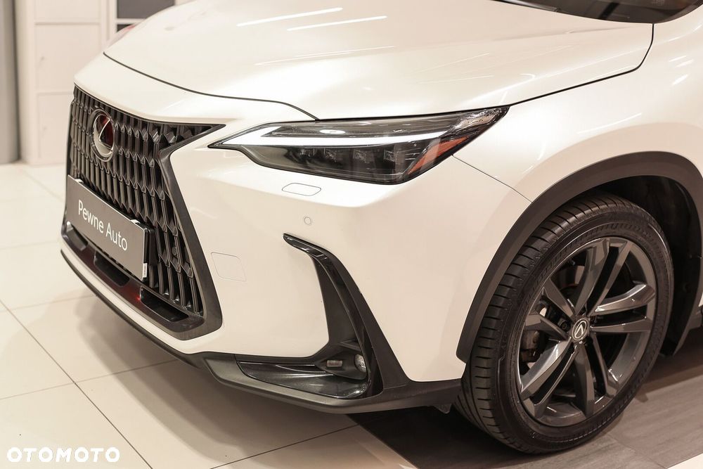 Lexus NX 350h Prestige AWD - 37