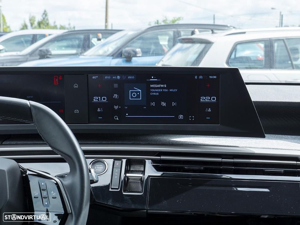 Peugeot E-5008 210 Allure Business - 34