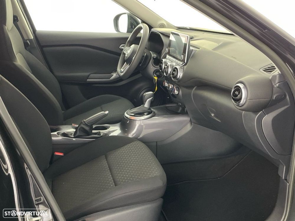 Nissan Juke 1.0 DIG-T N-Connecta DCT - 21
