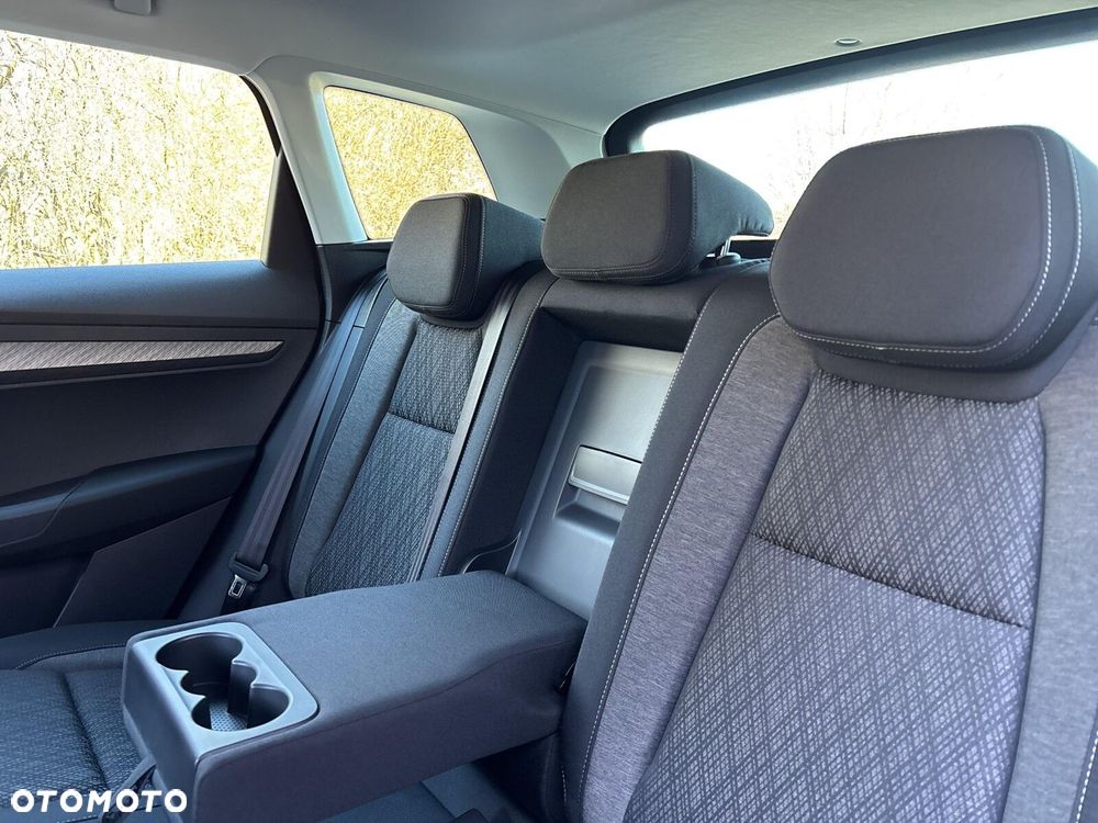Skoda Karoq 2.0 TDI SCR 4x2 Edition 130 DSG - 17