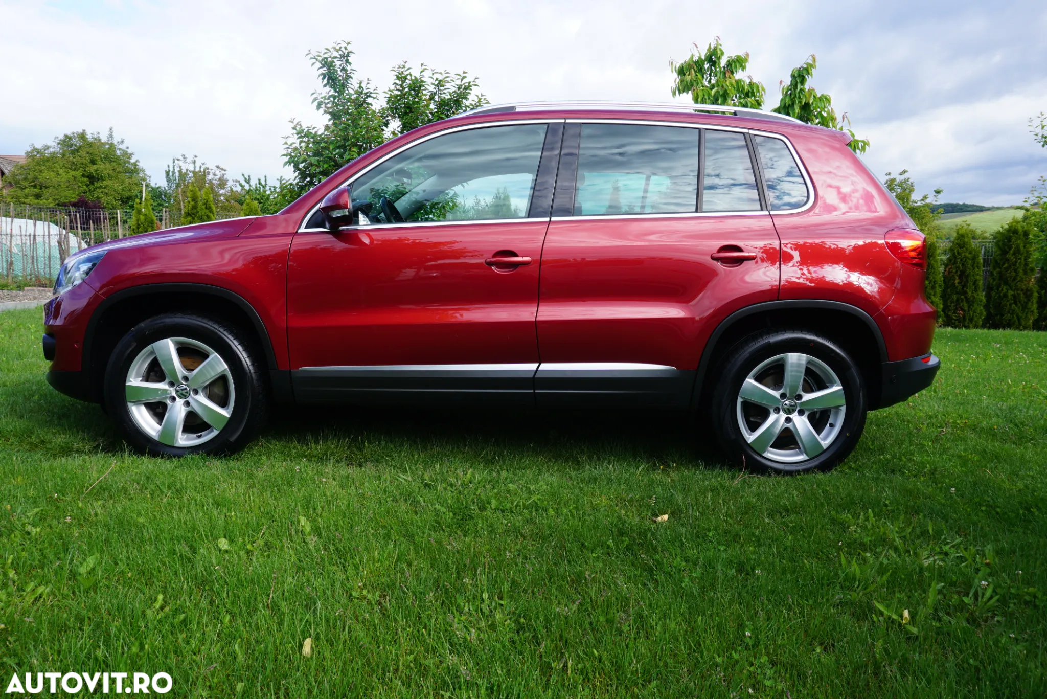 Volkswagen Tiguan 2.0 TDI DPF 4Motion BlueMotion Technology DSG Exclusive - 2