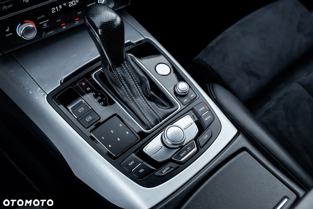 Audi A6 Avant 3.0 TDI Quattro S tronic - 33