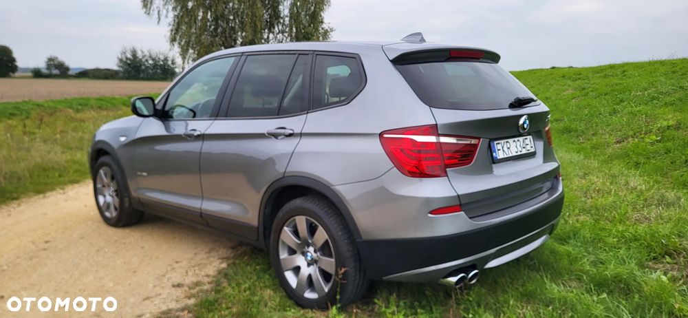 BMW X3 xDrive28i - 2