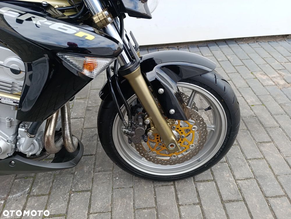 Kawasaki ER - 30