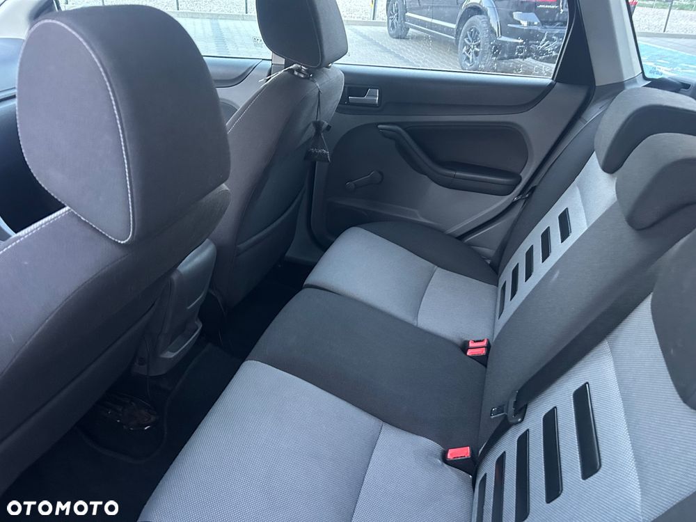Ford Focus 1.8 TDCi Trend - 13