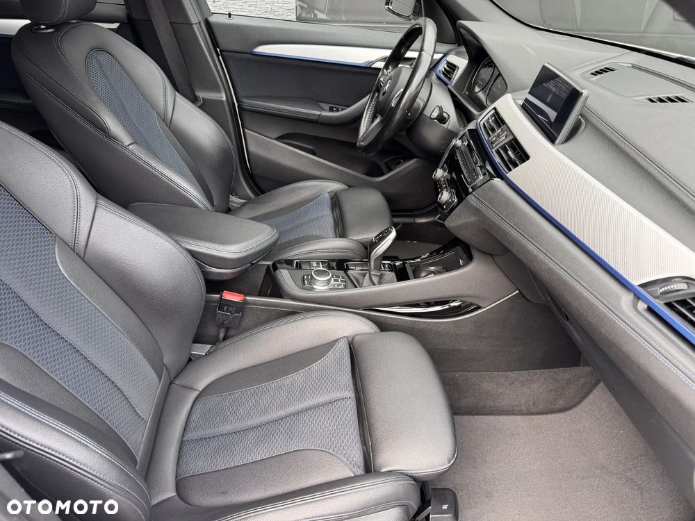 BMW X1 sDrive18d M Sportpaket - 18