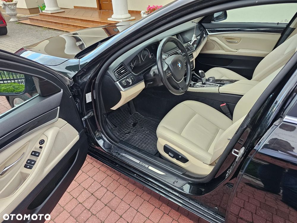 BMW Seria 5 518d - 8