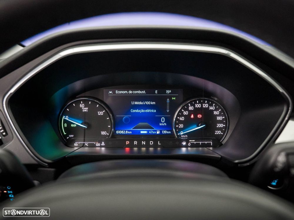 Ford Kuga 2.5 PHEV Titanium - 17