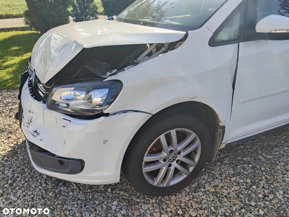 Volkswagen Touran 1.4 TSI Cross DSG - 17