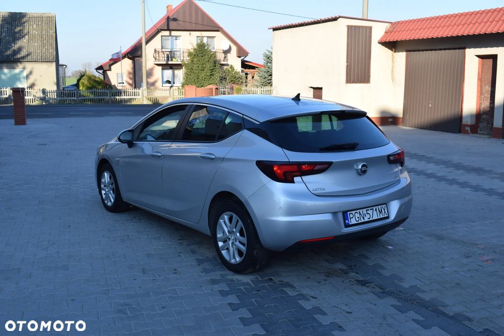 Opel Astra 1.6 CDTI DPF ecoFLEX Start/Stop Exklusiv - 17