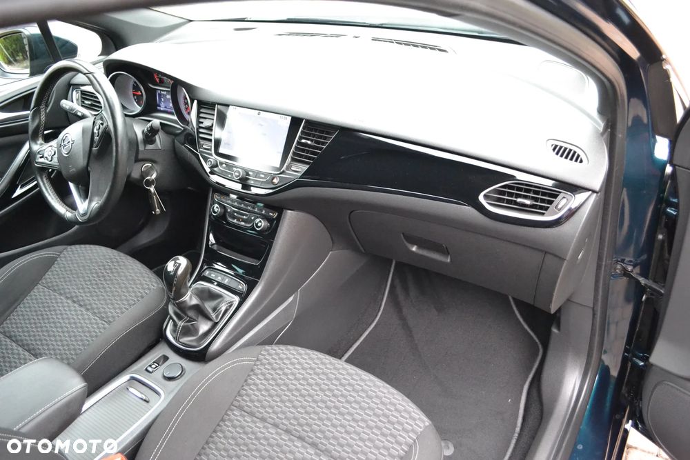 Opel Astra 1.4 T Enjoy - 26