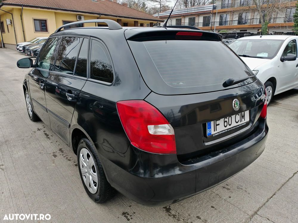 Skoda Fabia 1.2 HTP Combi Elegance - 4