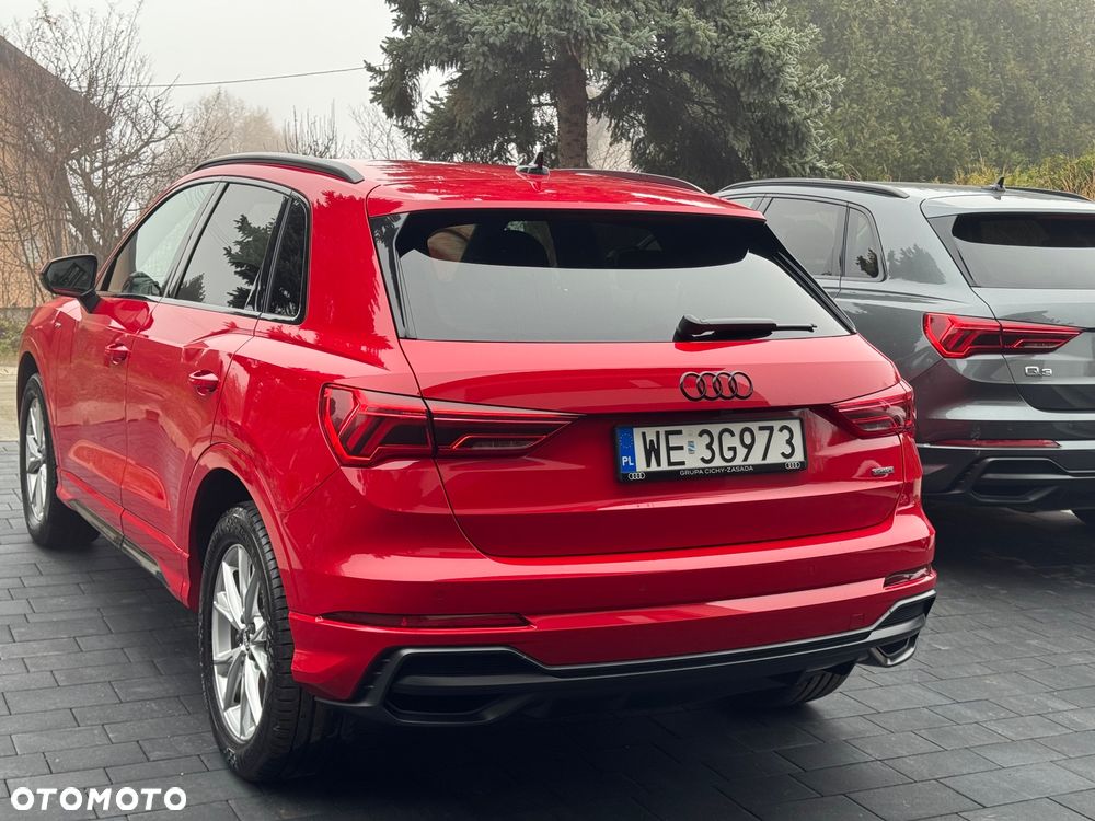 Audi Q3 40 TDI Quattro S Line S tronic - 4
