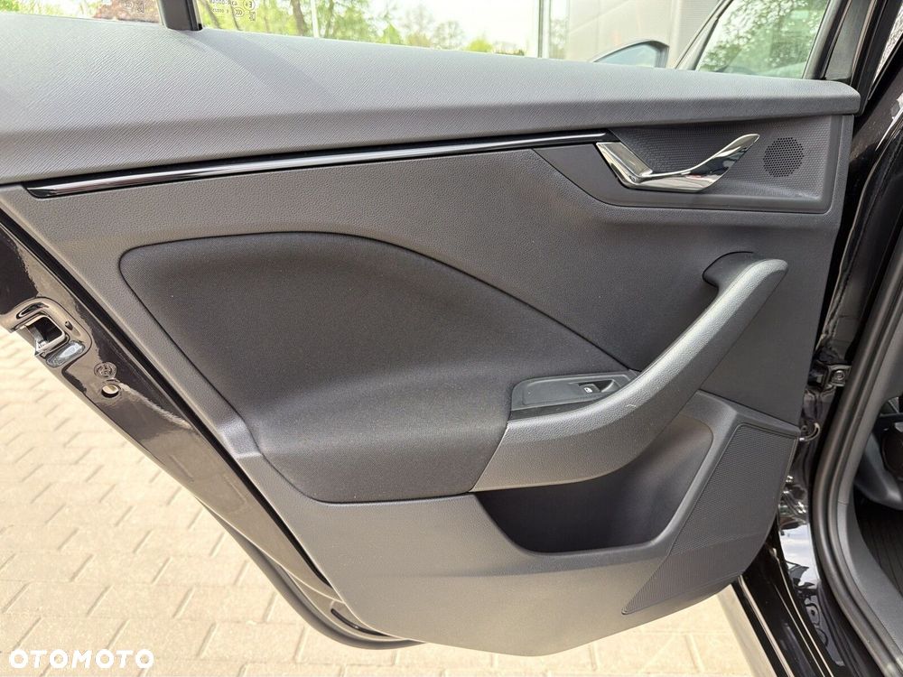 Skoda Kamiq 1.5 TSI Drive DSG - 24