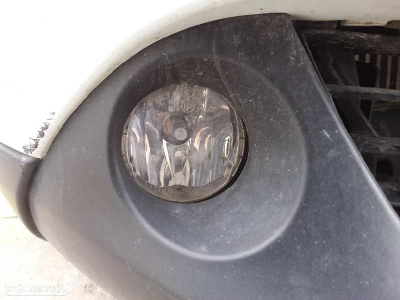 FAROL DE NEVOEIRO DIREITO DACIA LODGY LAUREATE - 1