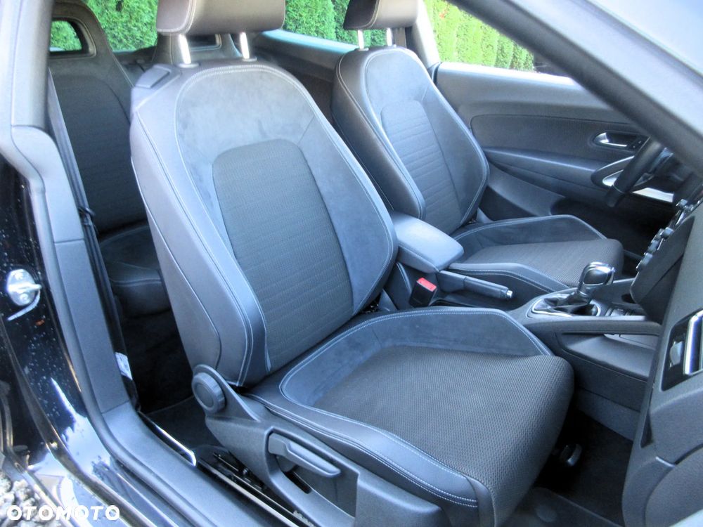 Volkswagen Scirocco 2.0 TDI (Blue Motion Technologie) DSG - 26
