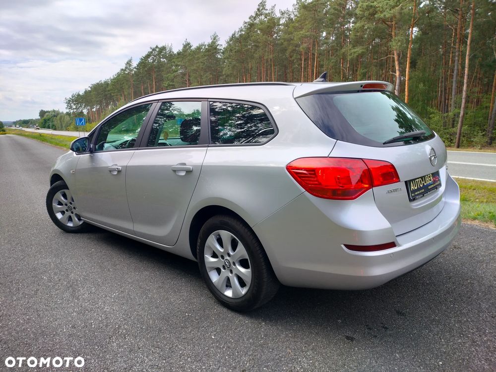 Opel Astra 1.7 CDTI DPF NAVI - 6