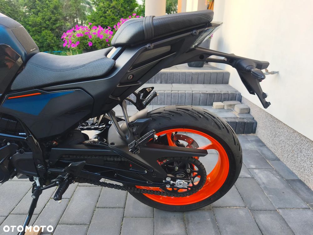 KTM Duke - 15