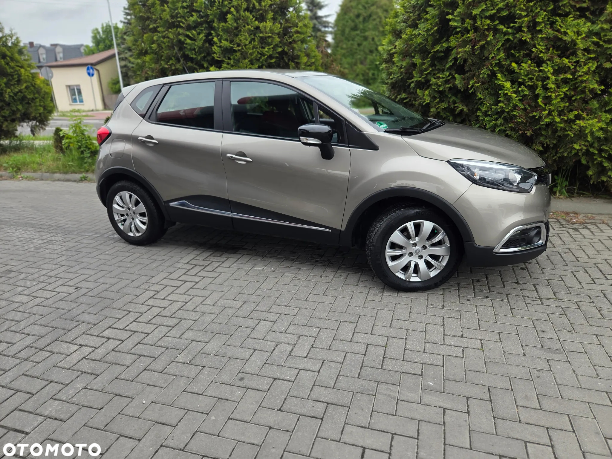 Renault Captur 1.5 dCi Energy Intens - 16