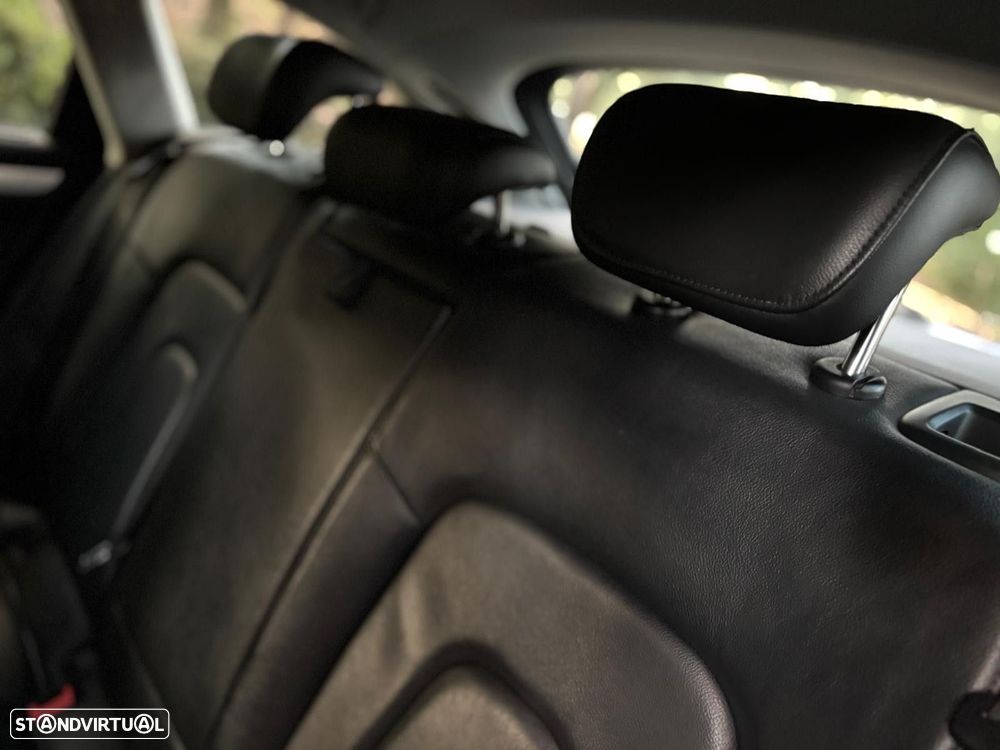 Audi A4 Avant 2.0 TDI S-line - 29