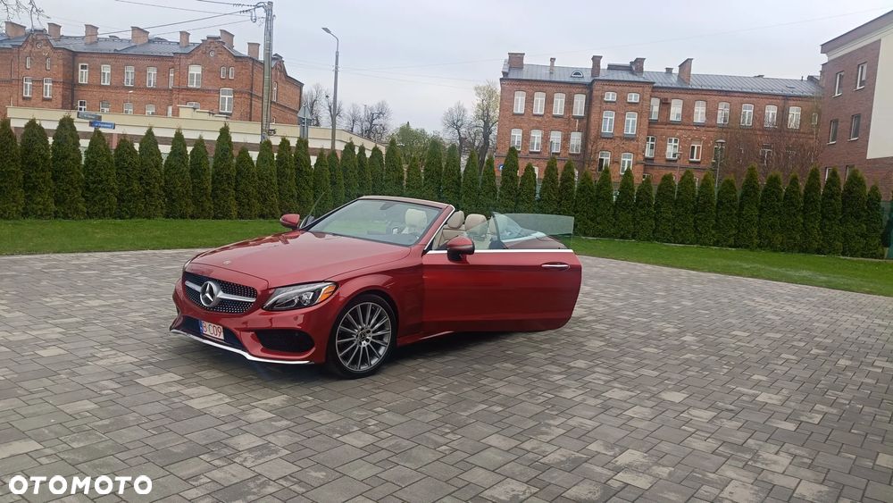 Mercedes-Benz Klasa C 300 9G-TRONIC - 1