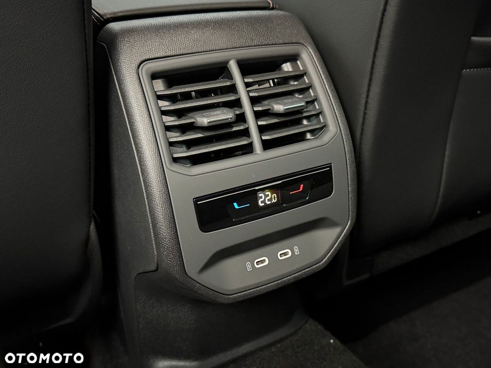 Cupra Formentor 1.5 eTSI mHEV DSG - 38