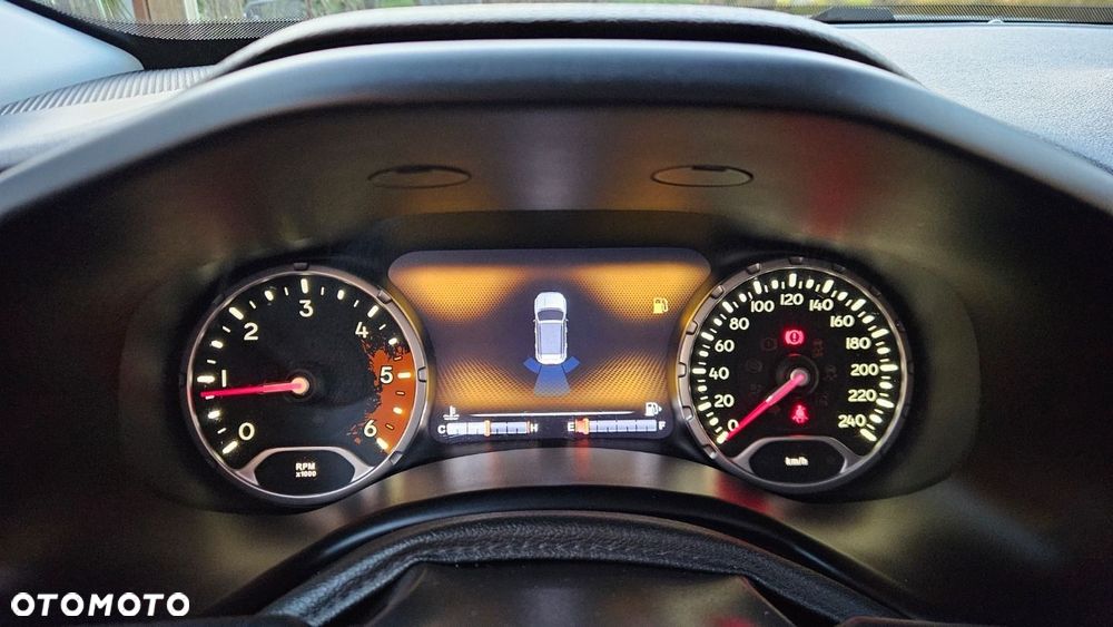 Jeep Renegade 2.0 MultiJet Limited 4WD S&S - 29