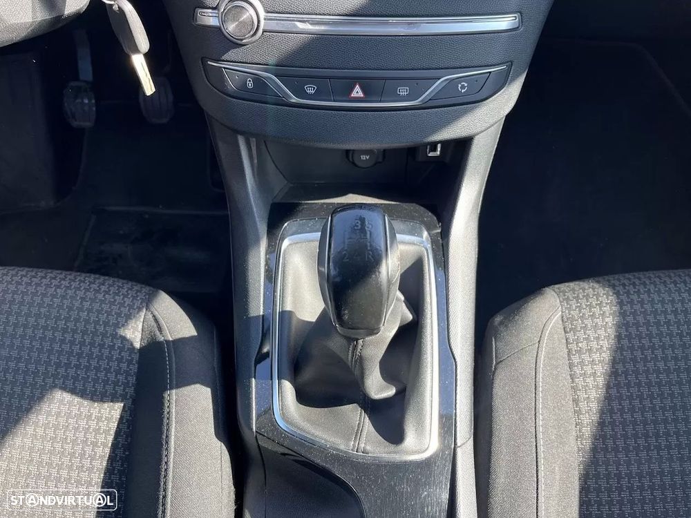 Peugeot 308 SW 1.6 BlueHDi Business Line - 19