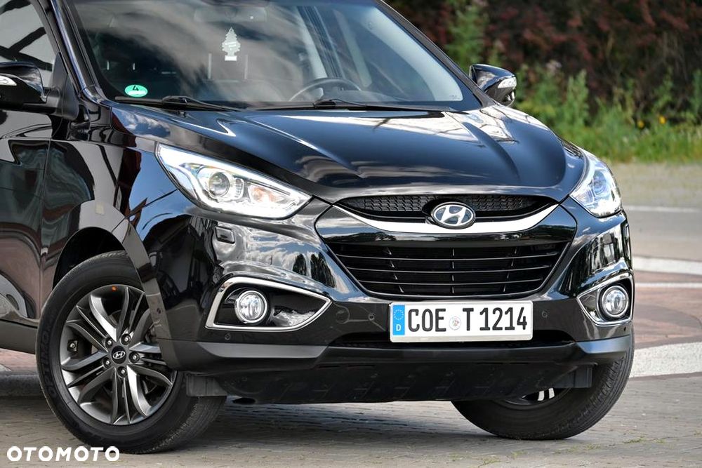 Hyundai ix35 1.6 2WD Fifa World Cup Edition - 12