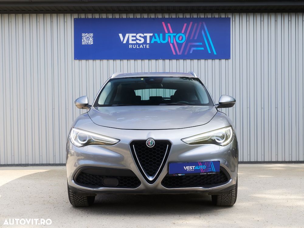 Alfa Romeo Stelvio 2.2 16V AT8-Q4 Executive - 11
