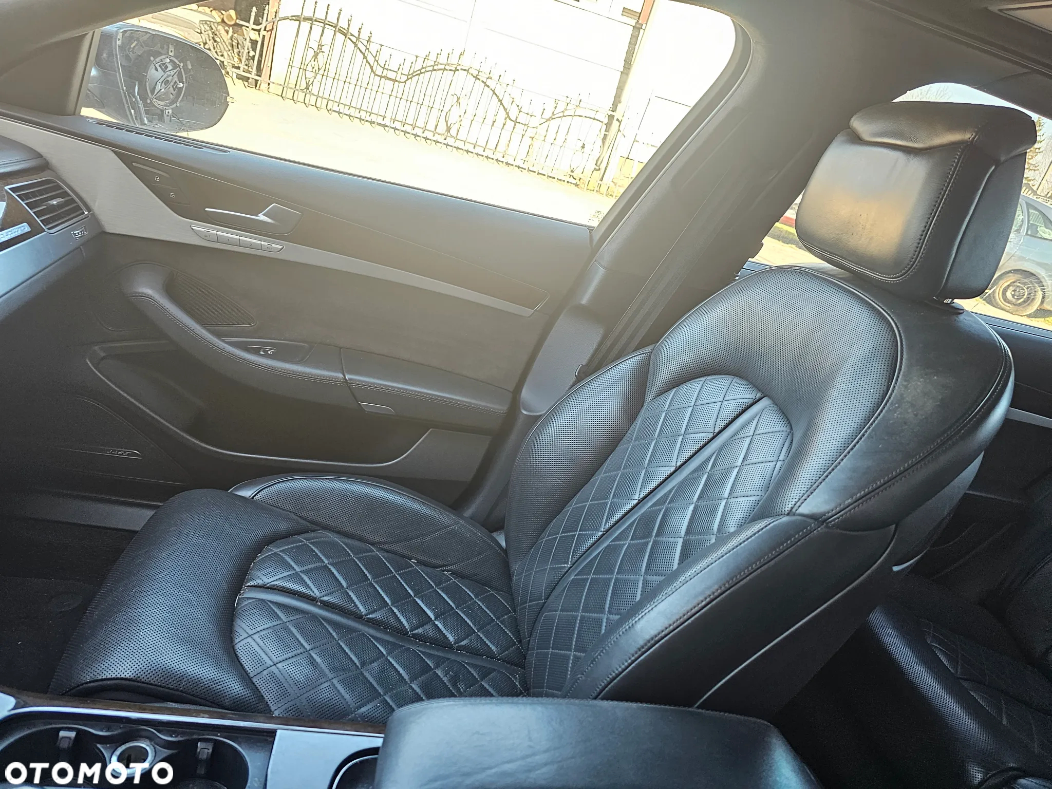 Audi A8 L 55 TFSI quattro tiptronic - 6