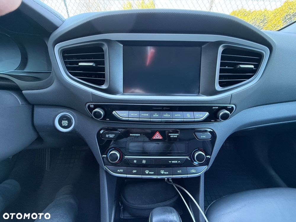 Hyundai IONIQ Plug-in hybrid Premium - 7