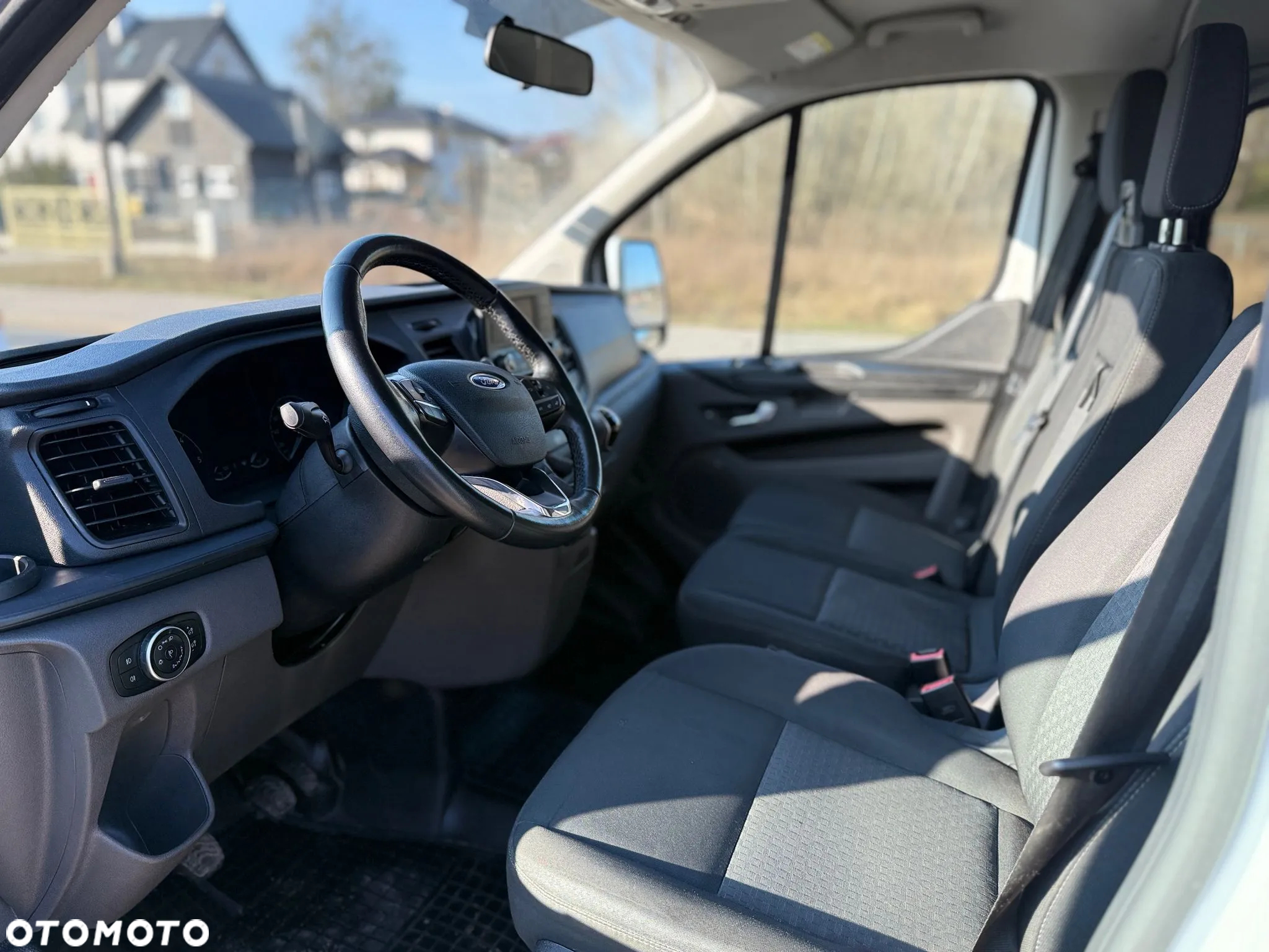 Ford Transit Custom 320 L1H1 PKW VA MH Trend - 10