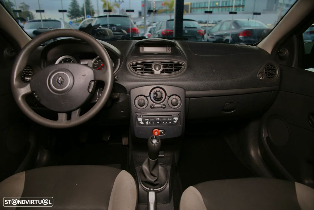 Renault Clio 1.5 dCi Dynamique - 7