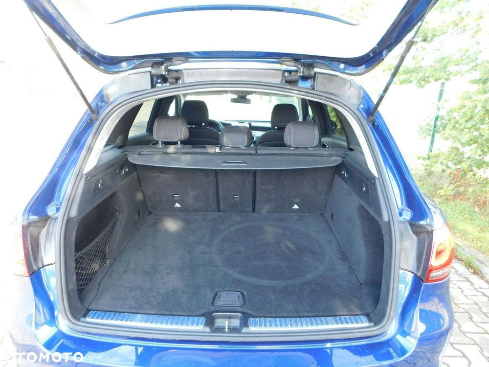 Mercedes-Benz GLC 200 d Business Edition - 22