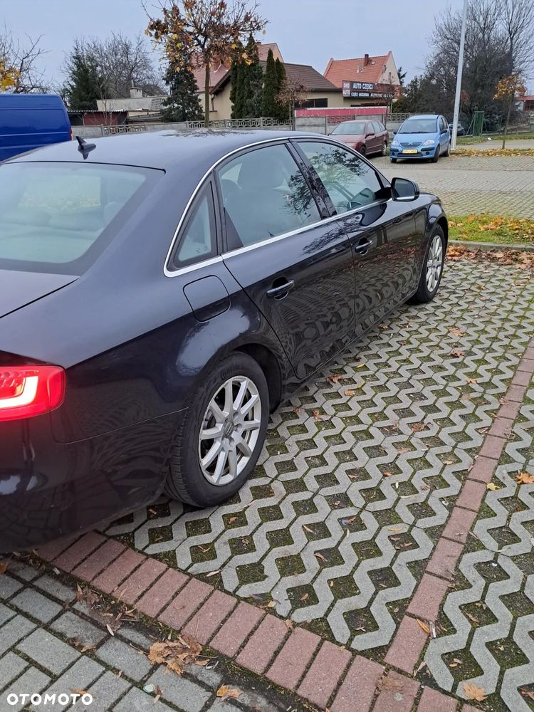 Audi A4 Avant - 2