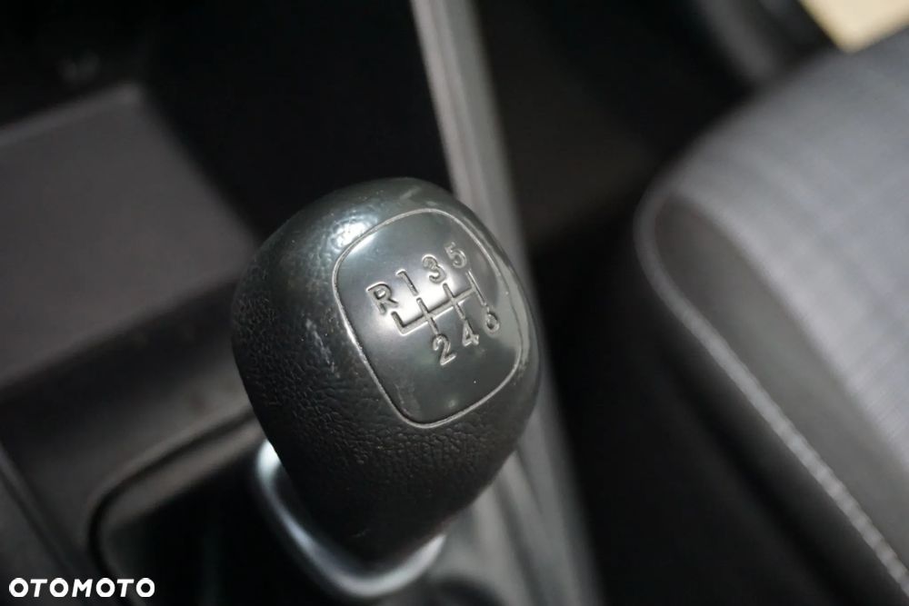 Kia Venga 1.4 CRDi 90 Spirit - 30