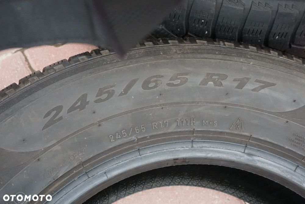 Pirelli 245 65 17 scorpion winter - 5