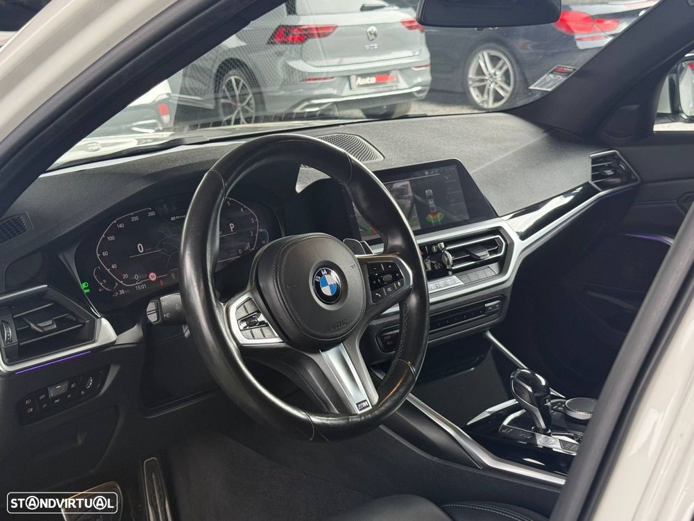 BMW 330 e Pack M Auto - 42