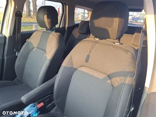 Dacia Duster - 12