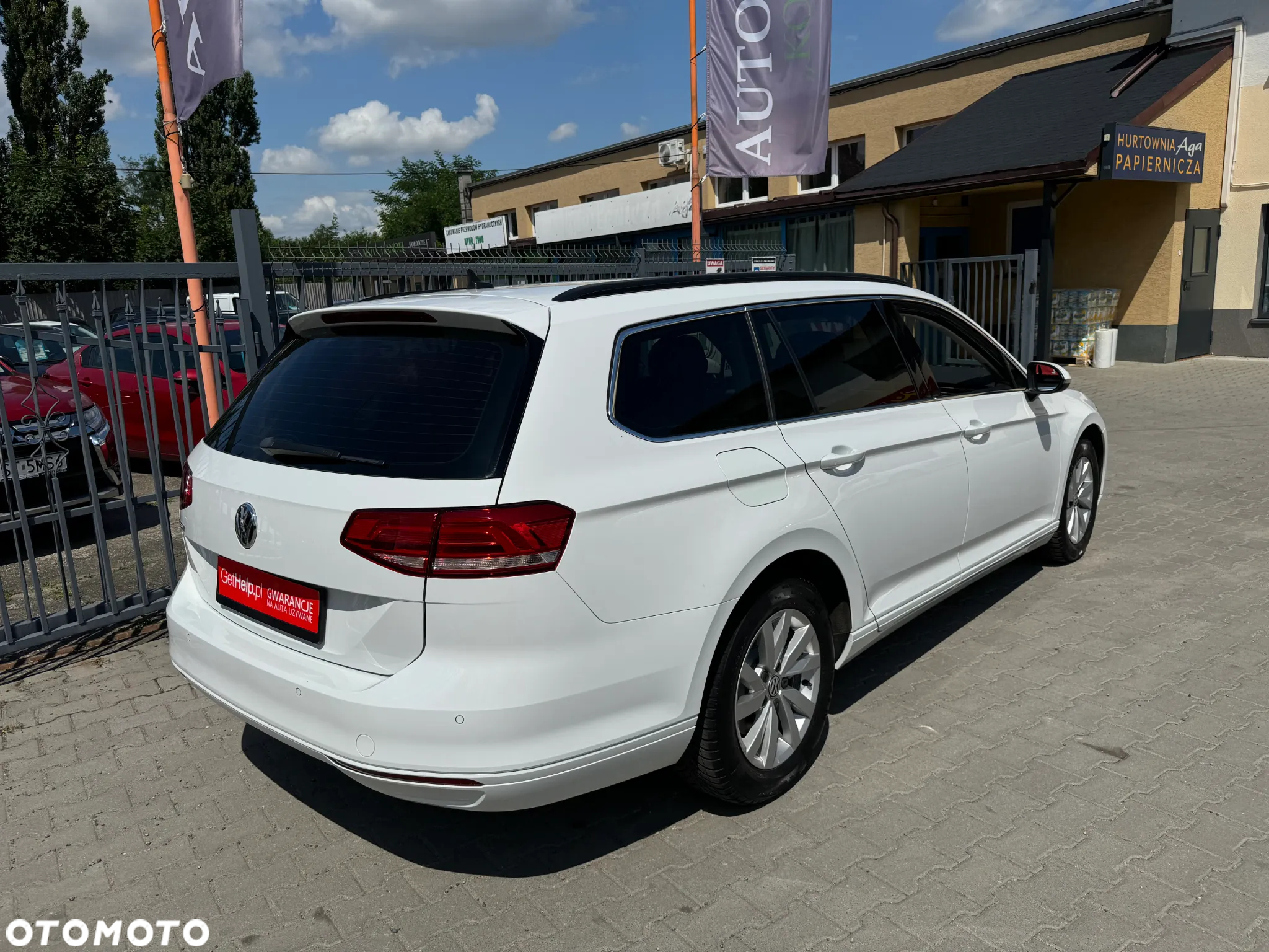 Volkswagen Passat 2.0 TDI BMT Comfortline - 32