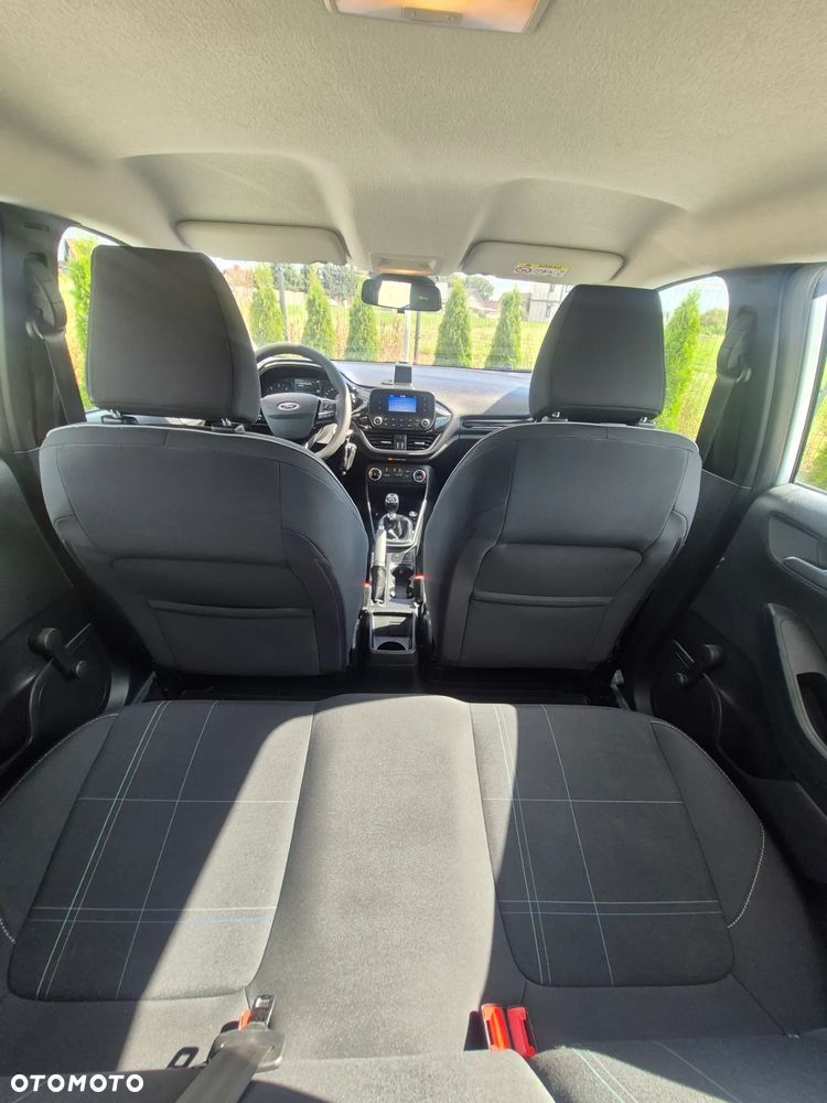 Ford Fiesta - 10