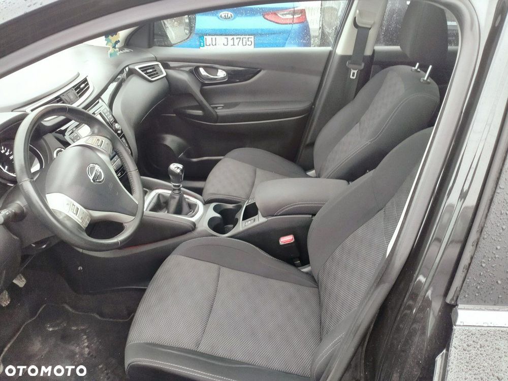 Nissan Qashqai 1.6 DIG-T N-Connecta - 11